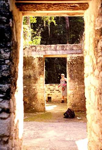 fa000182.jpg