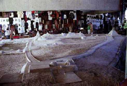 fb000278.jpg
