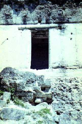 fb000349.jpg