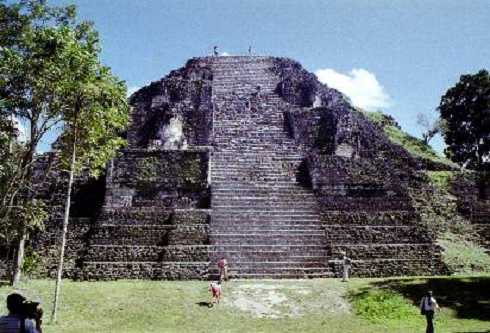 fb000407.jpg