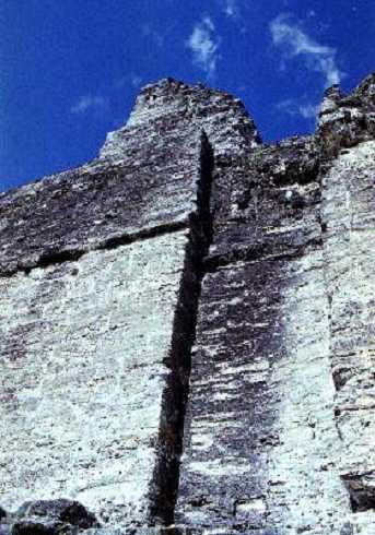 fb000428.jpg