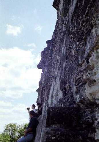 fb000434.jpg