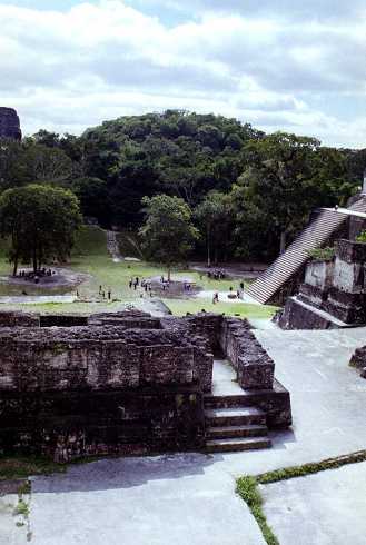 fb000658.jpg