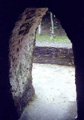 fb000974.jpg