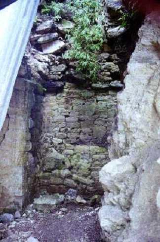 fb001033.jpg