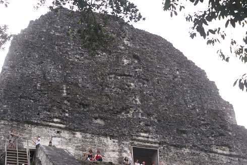 fg000143.jpg
