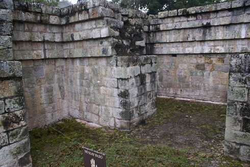fg000703.jpg