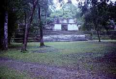 fb000941.jpg